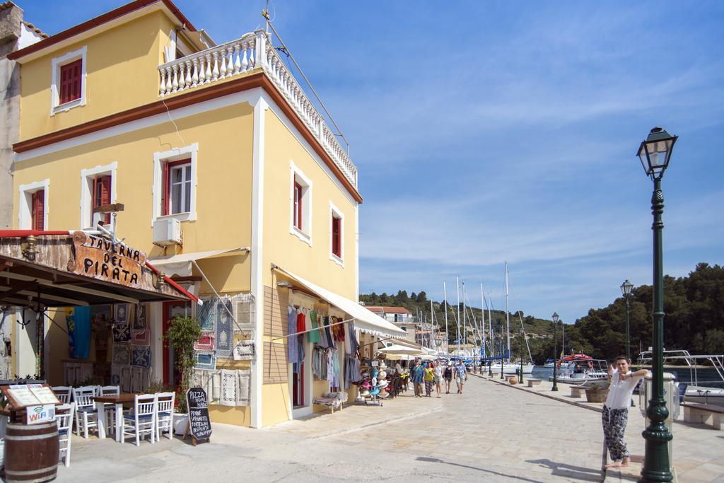 Sea Front Suite "Sea Tales" Gaios Zimmer foto